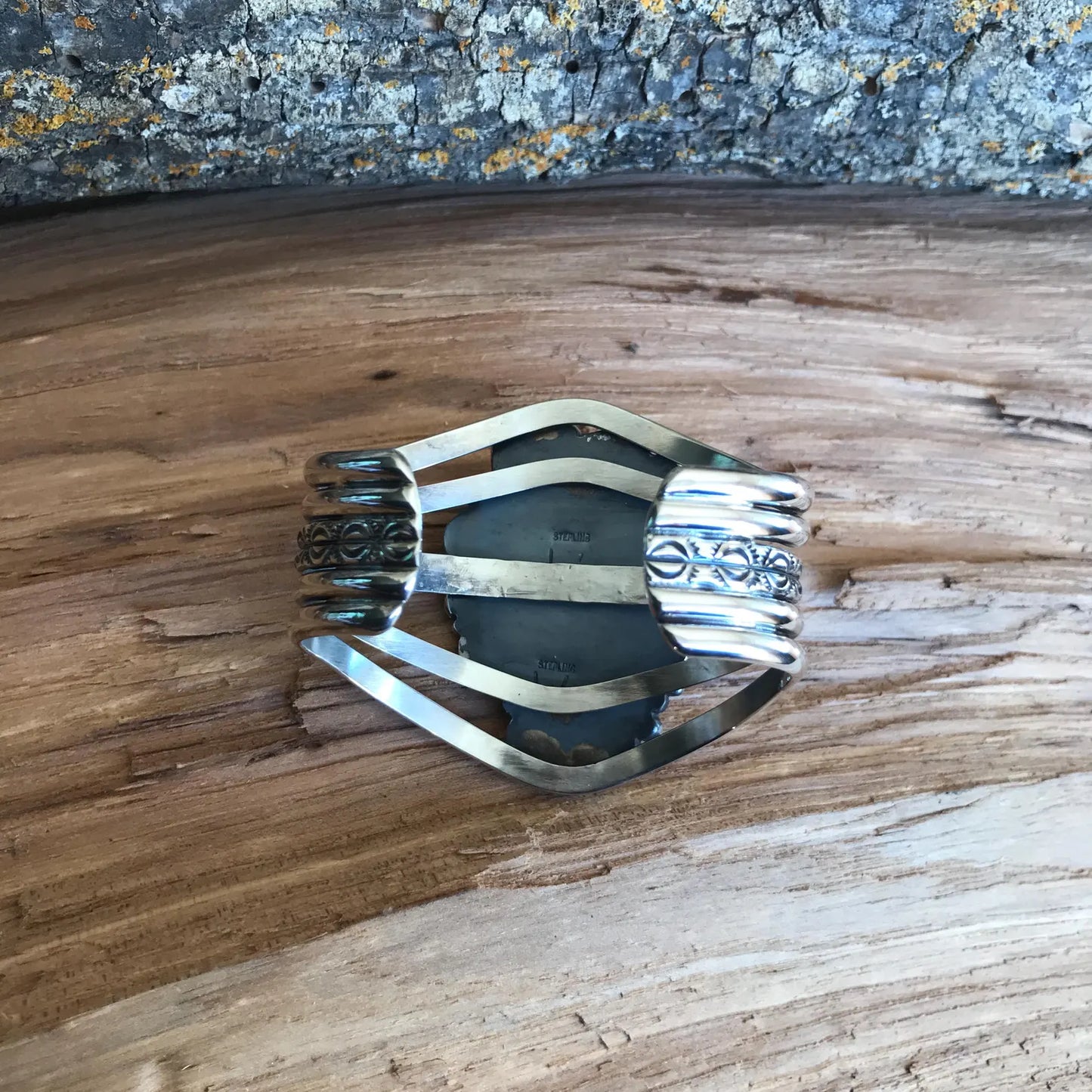 White Buffalo Turquoise Bracelet with Rosarita wildflowers~ Sterling Silver Cuff Bracelet Southwestern Style~ Artisan Handmade (5125)